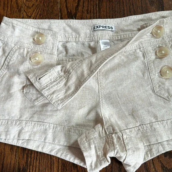 Y2K Express Micro Sailor Buttons Cream Linen Shorts Womens Size 8 Breathable - Picture 8 of 12